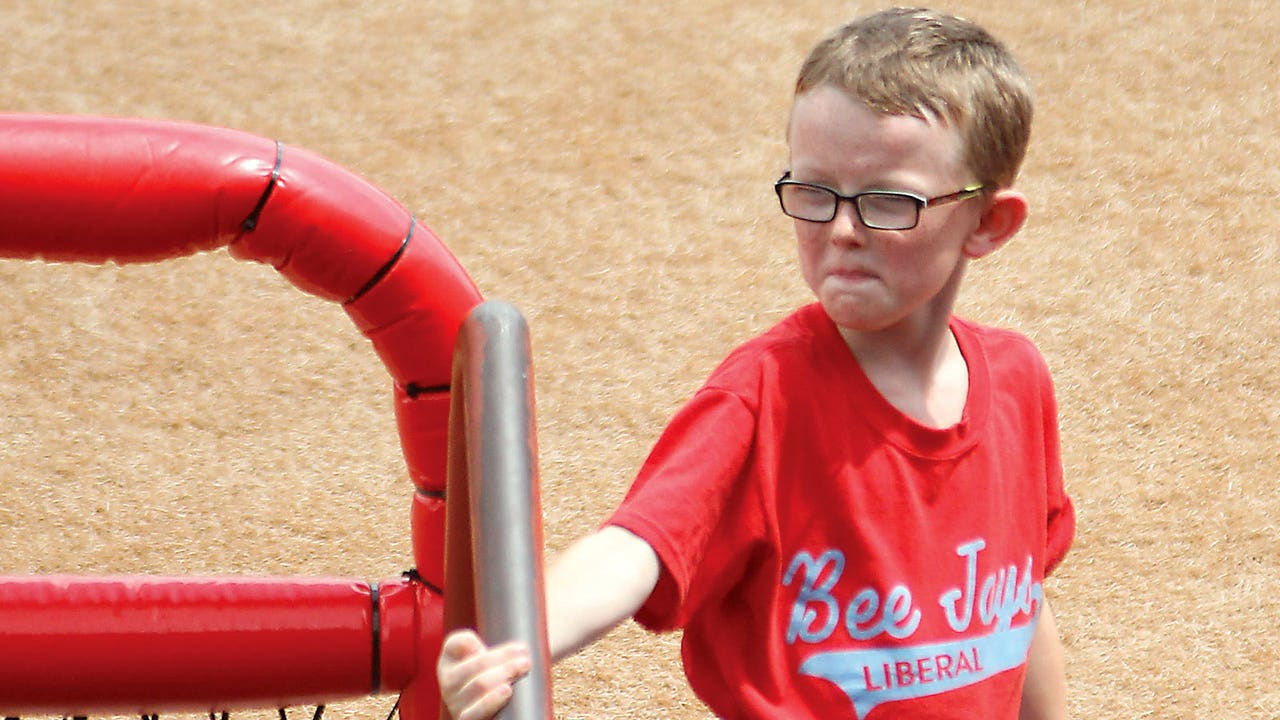 League suspends use of bat boys, girls after 9-year-old's death